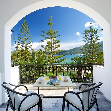 Hotel Athina Karavomylos Exteriör bild